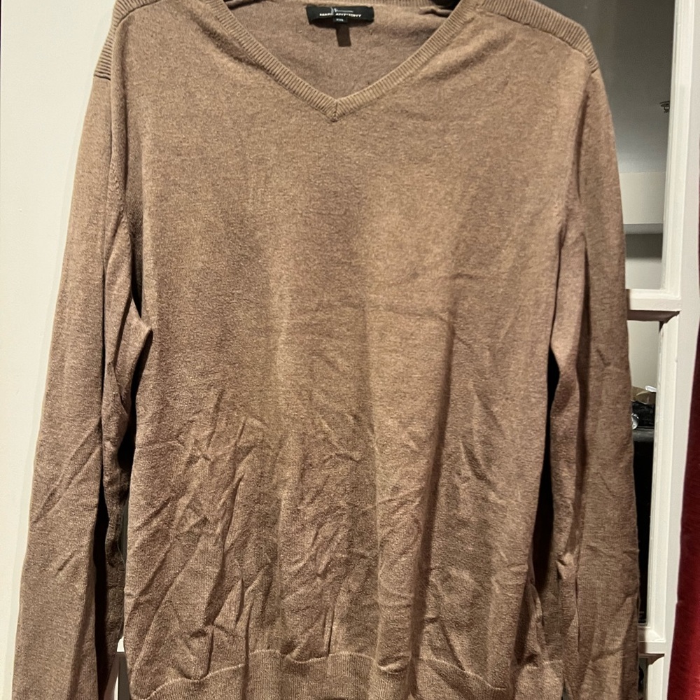 Marc Anthony sweater